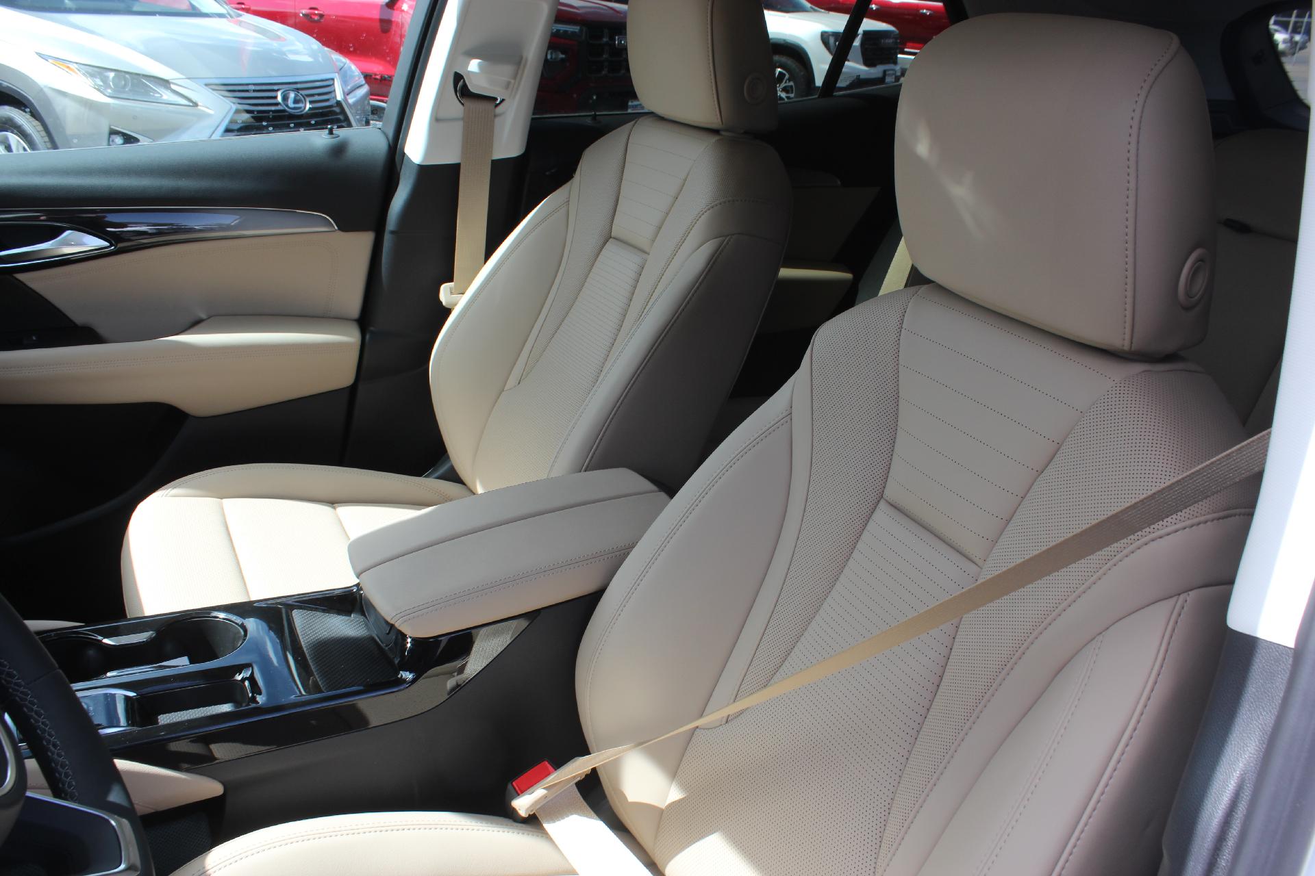 2025 Buick Envision Vehicle Photo in AURORA, CO 80012-4011