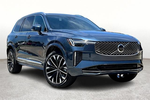 2025 Volvo XC90 Vehicle Photo in Houston, TX 77007
