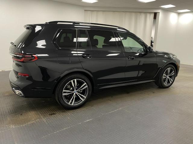 2025 BMW X7 xDrive40i Vehicle Photo in Appleton, WI 54913