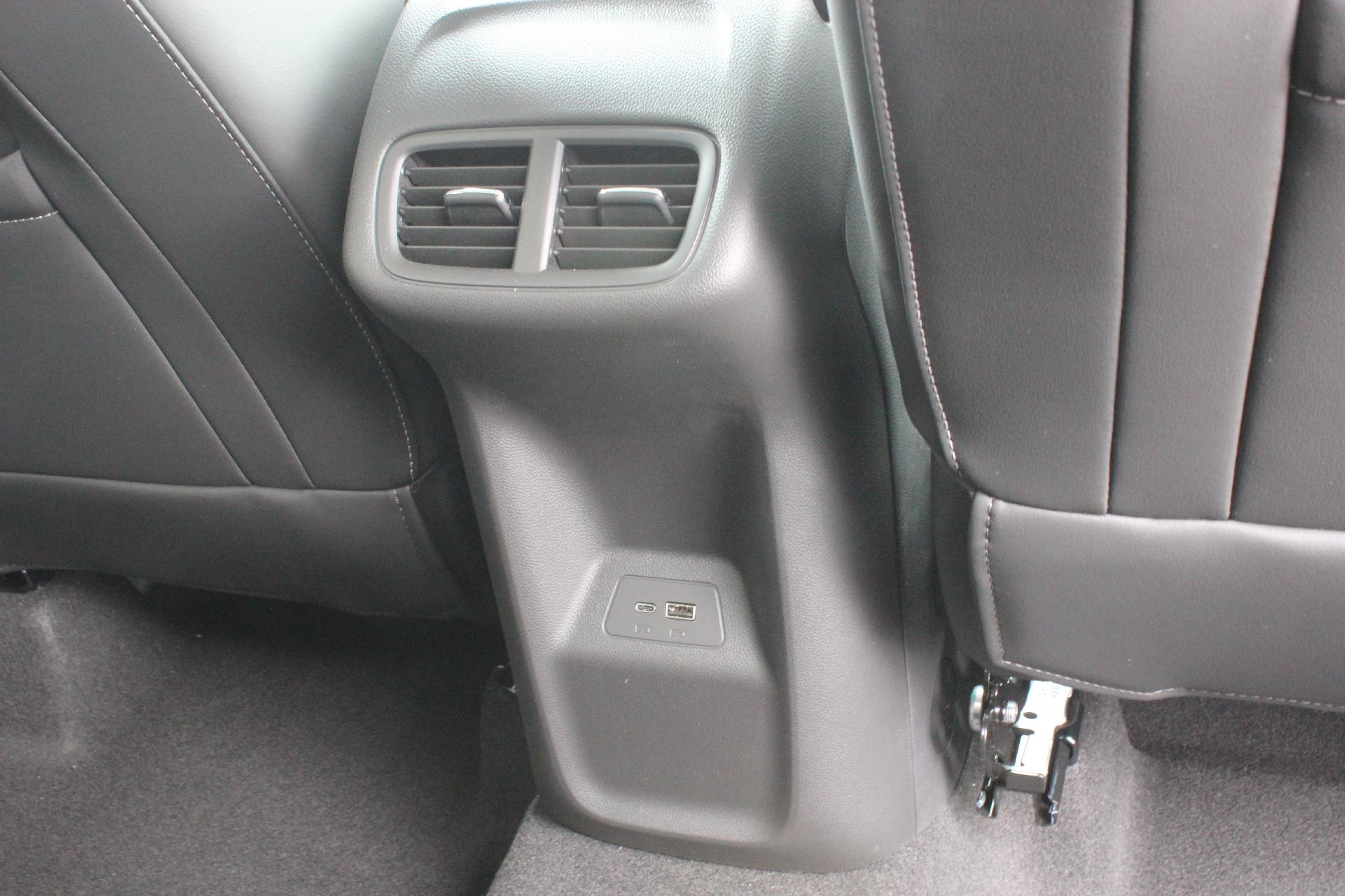 2025 Buick Envision Vehicle Photo in AURORA, CO 80012-4011