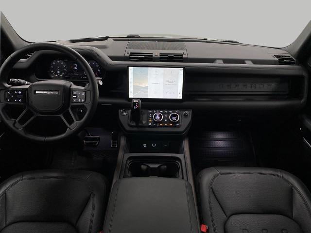 2024 Defender Vehicle Photo in Appleton, WI 54913