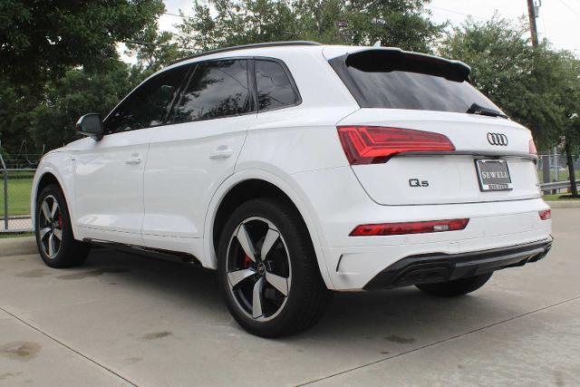 2024 Audi Q5 Vehicle Photo in HOUSTON, TX 77090