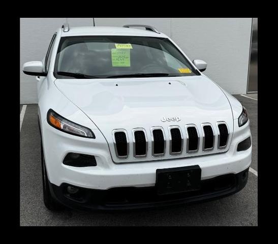 2017 Jeep Cherokee Vehicle Photo in Green Bay, WI 54304
