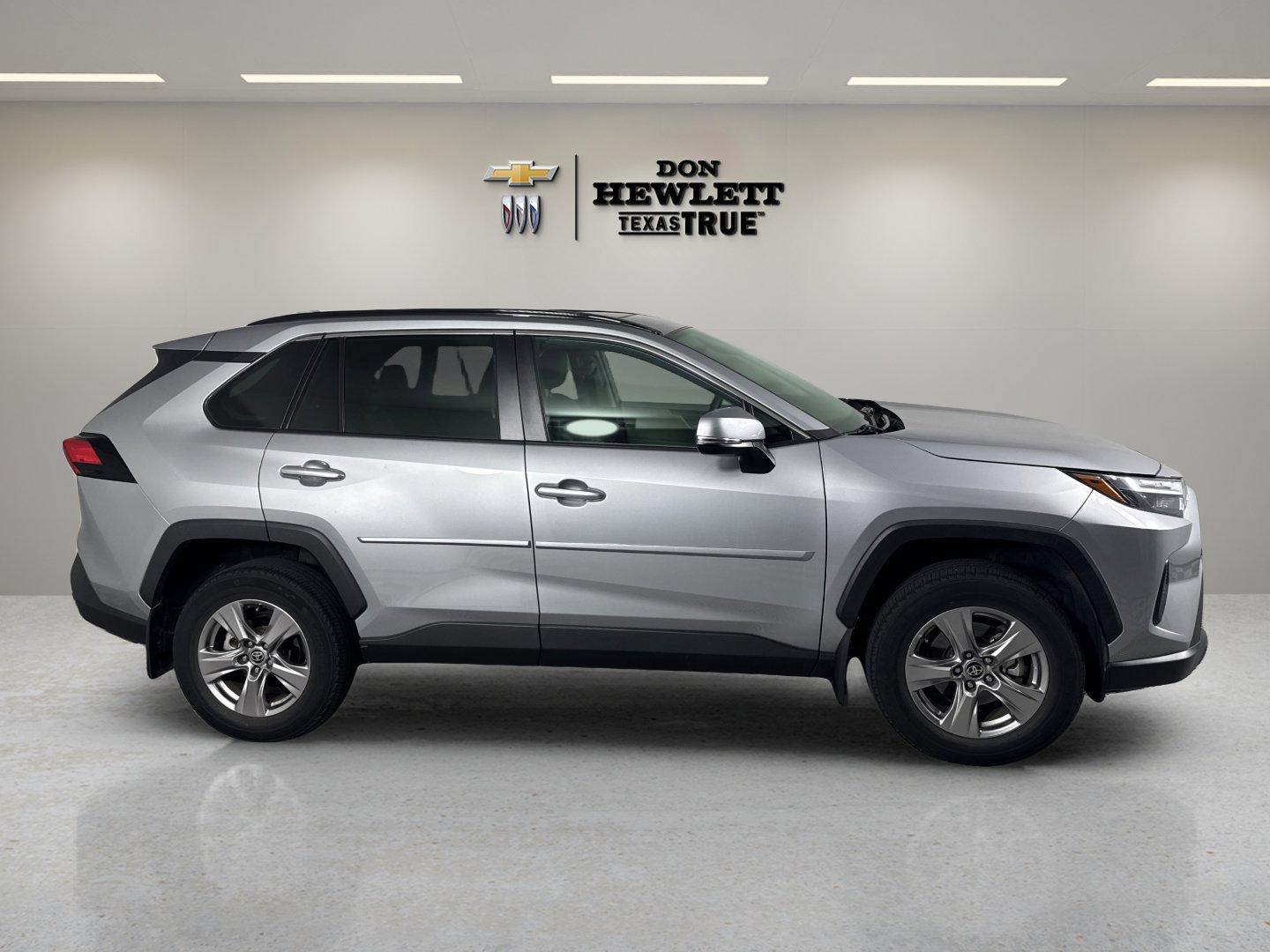 2022 Toyota RAV4 Vehicle Photo in GEORGETOWN, TX 78626-7508