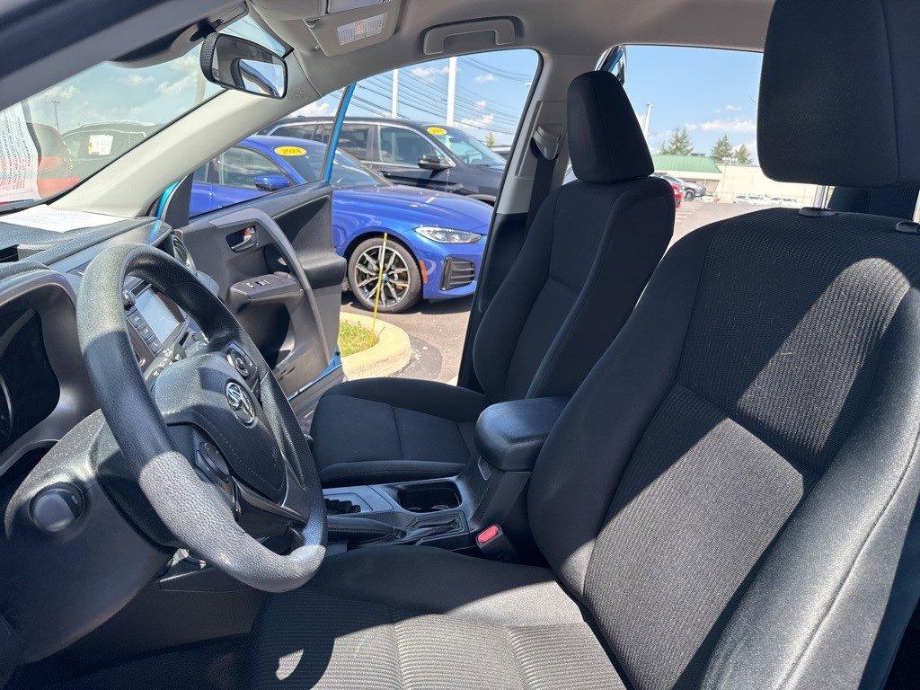 2018 Toyota RAV4 Vehicle Photo in Harrisburg, PA 17111