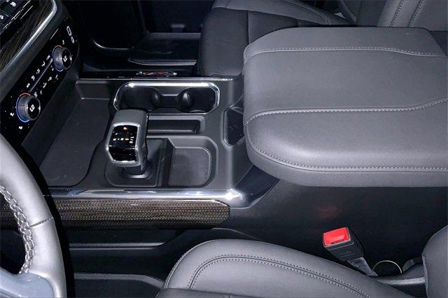2025 Chevrolet Silverado 1500 Vehicle Photo in KANSAS CITY, MO 64114-4502