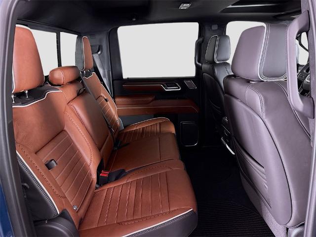 2025 GMC Sierra 2500 HD Vehicle Photo in PUYALLUP, WA 98371-4149
