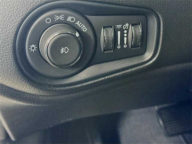 2020 Jeep Renegade Vehicle Photo in Everett, WA 98204