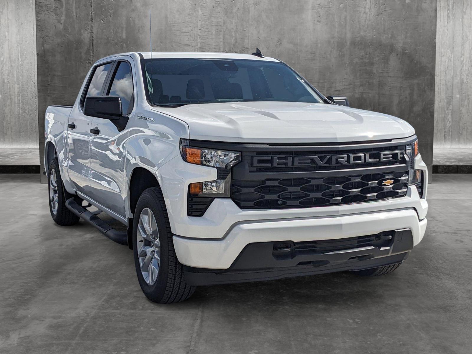 2024 Chevrolet Silverado 1500 Vehicle Photo in MIAMI, FL 33172-3015