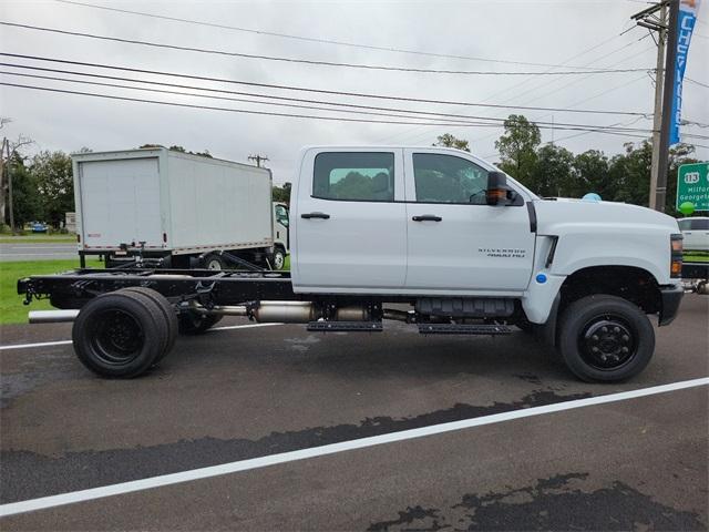 2024 Chevrolet Silverado 4500 HD Vehicle Photo in MILFORD, DE 19963-6122