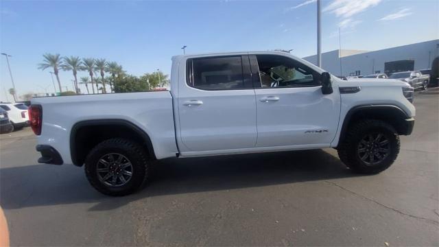 2025 GMC Sierra 1500 Vehicle Photo in GOODYEAR, AZ 85338-1310