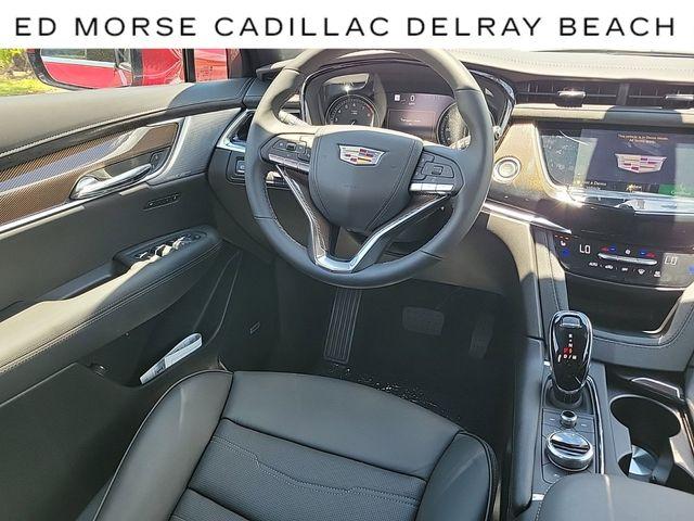 2024 Cadillac XT6 Vehicle Photo in DELRAY BEACH, FL 33483-3294