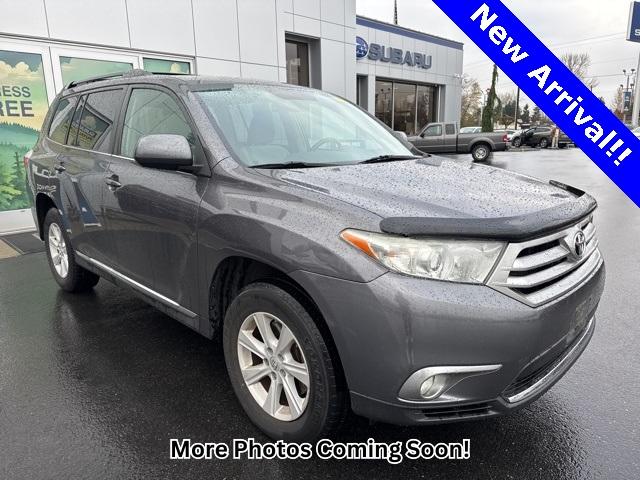 2012 Toyota Highlander Vehicle Photo in Puyallup, WA 98371