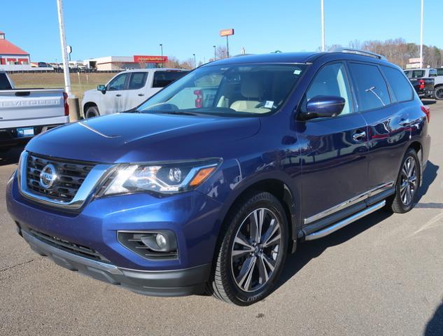 2019 Nissan Pathfinder Vehicle Photo in JASPER, GA 30143-8655