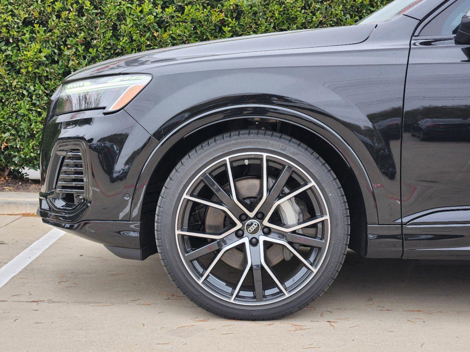 2025 Audi Q7 Vehicle Photo in MCKINNEY, TX 75070