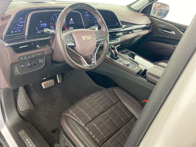 2023 Cadillac Escalade Vehicle Photo in ALLIANCE, OH 44601-4622