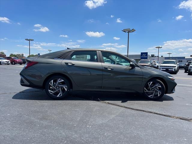 2024 Hyundai ELANTRA Vehicle Photo in Shiloh, IL 62269