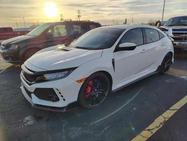 2019 Honda Civic Type R Vehicle Photo in GREEN BAY, WI 54304-5303