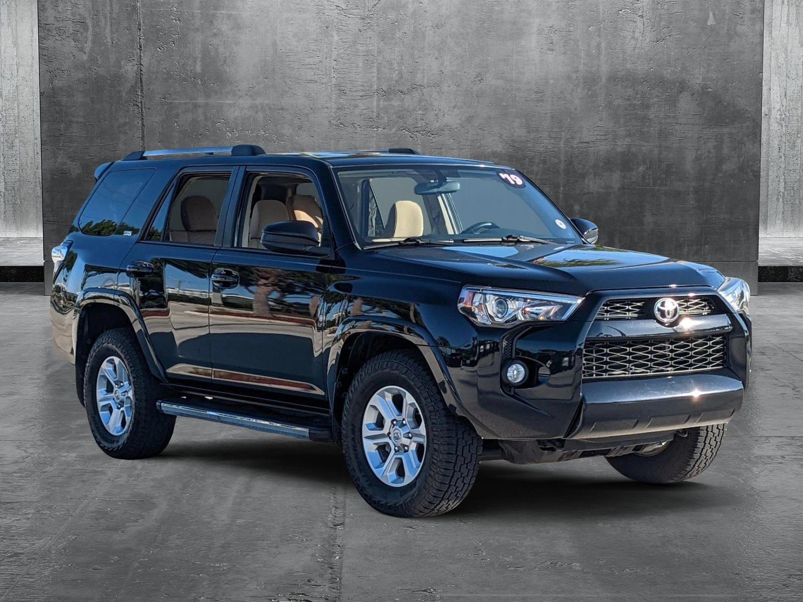 2019 Toyota 4Runner Vehicle Photo in Davie, FL 33331