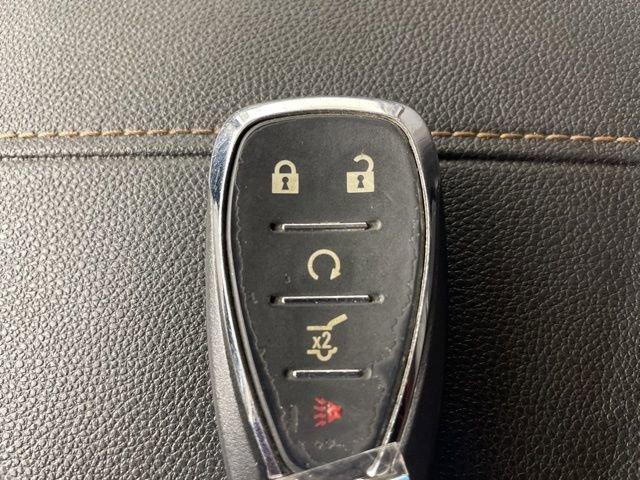 2021 Chevrolet Traverse Vehicle Photo in PHOENIX, AZ 85014-3381