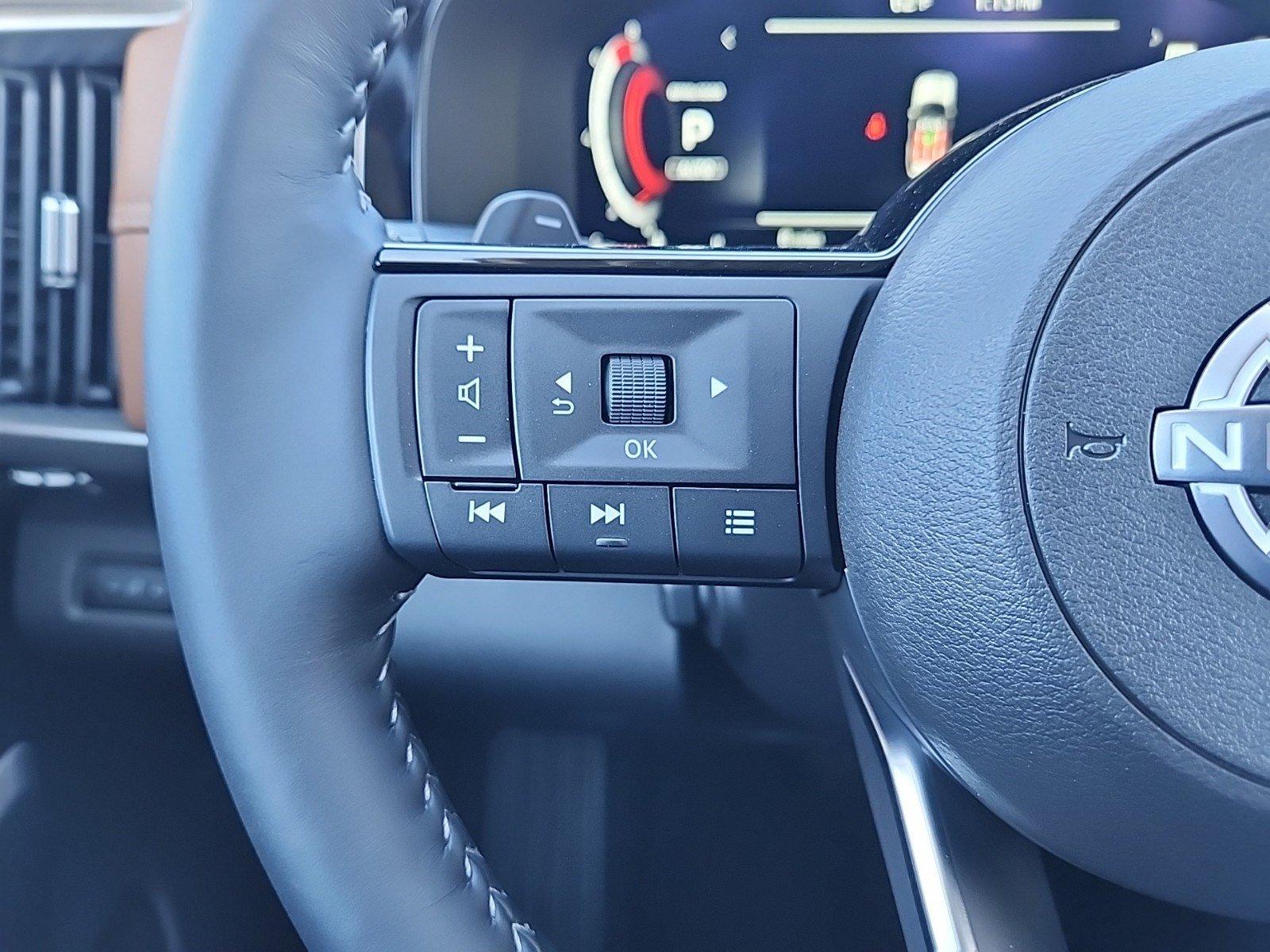 2025 Nissan Pathfinder Vehicle Photo in Albuquerque, NM 87110