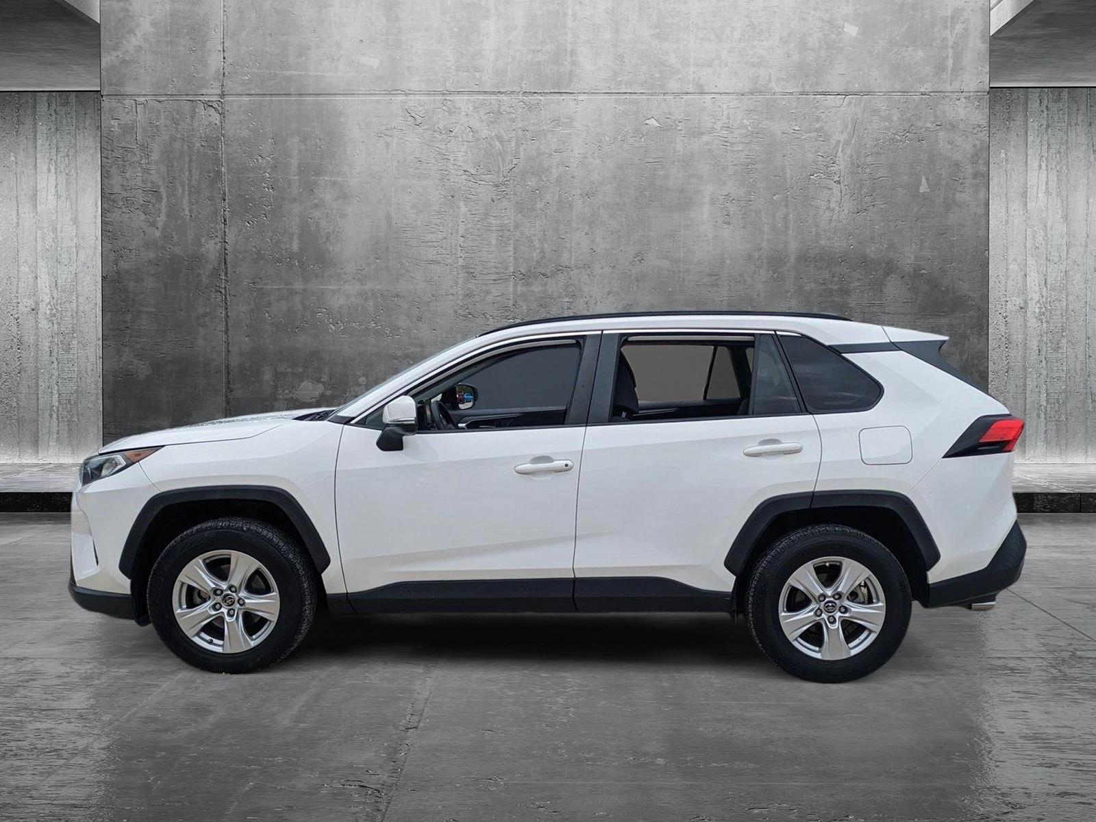 2019 Toyota RAV4 Vehicle Photo in Bradenton, FL 34207