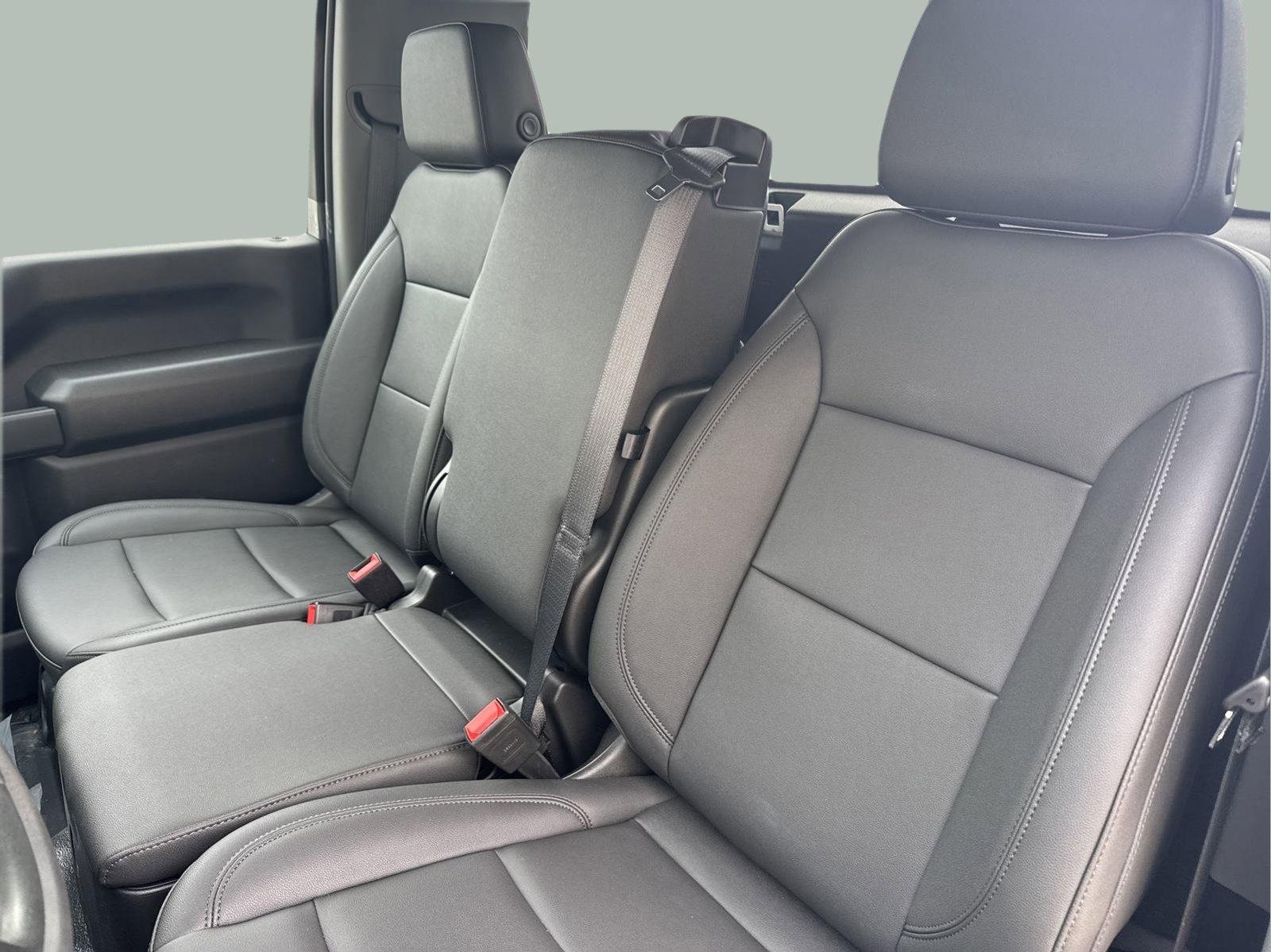 2024 Chevrolet Silverado 3500 HD Chassis Cab Vehicle Photo in GEORGETOWN, TX 78626-7508