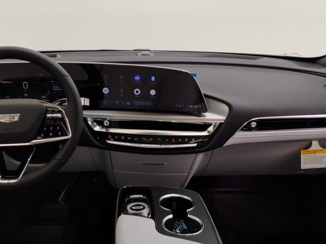 2025 Cadillac LYRIQ Vehicle Photo in PINEVILLE, NC 28134-8495