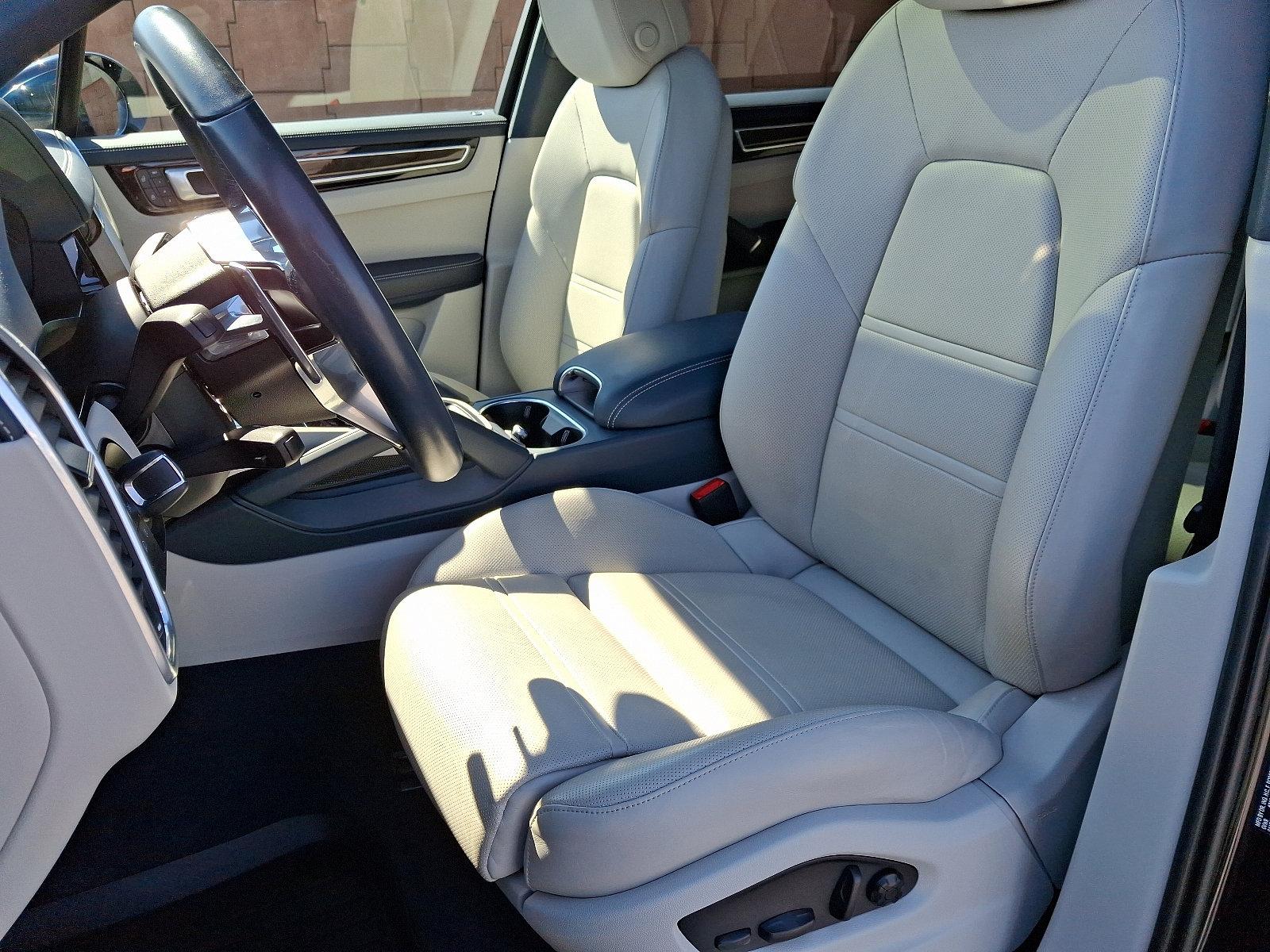 2022 Porsche Cayenne Vehicle Photo in Lancaster, PA 17601