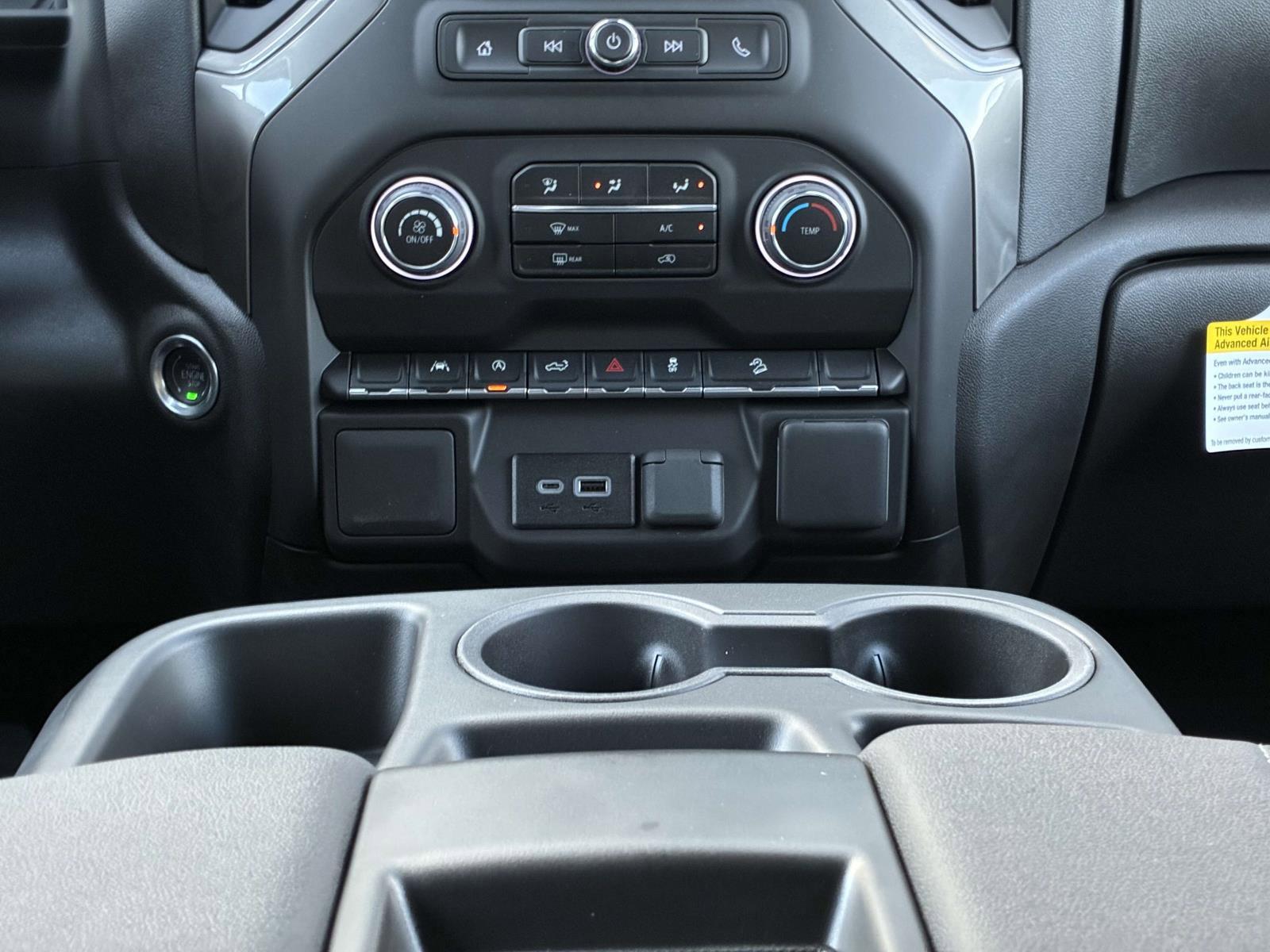 2025 Chevrolet Silverado 1500 Vehicle Photo in LOS ANGELES, CA 90007-3794