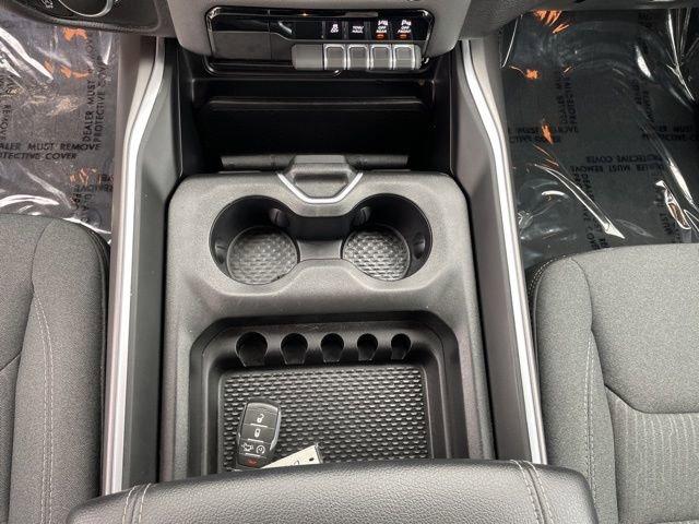 2022 Ram 1500 Vehicle Photo in MEDINA, OH 44256-9631