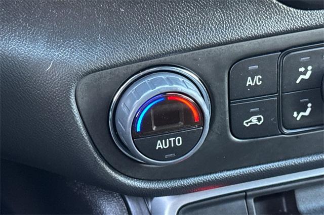 2023 GMC Terrain Vehicle Photo in ELK GROVE, CA 95757-8703