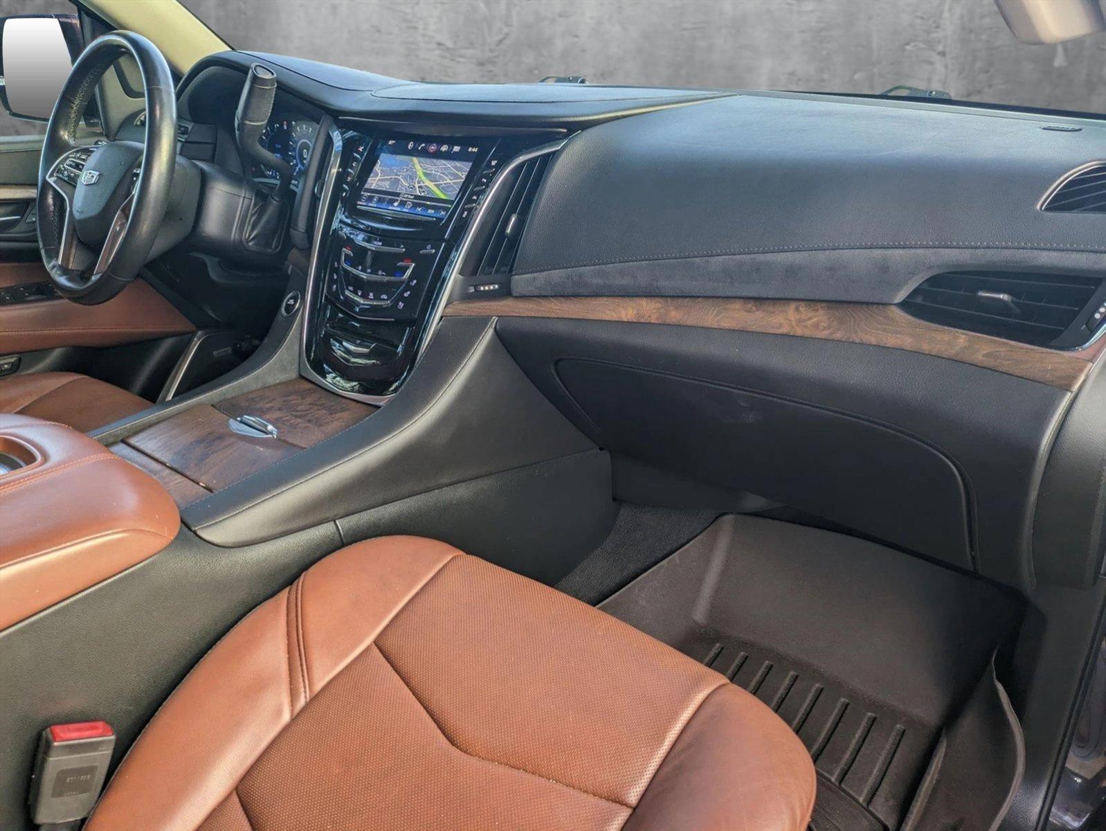 2016 Cadillac Escalade Vehicle Photo in WEST PALM BEACH, FL 33407-3296