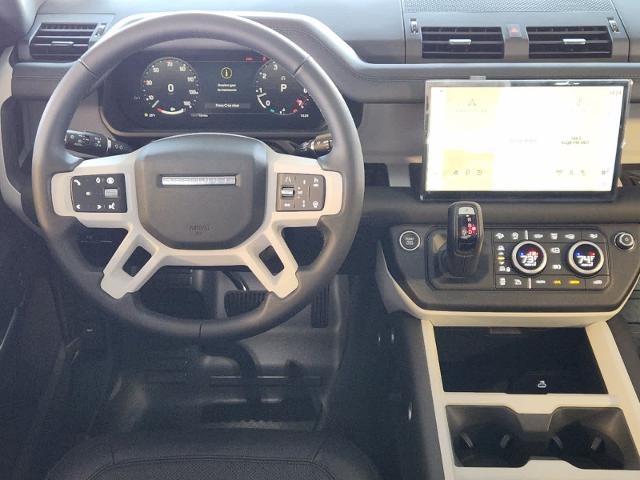 2025 Defender Vehicle Photo in AUSTIN, TX 78717
