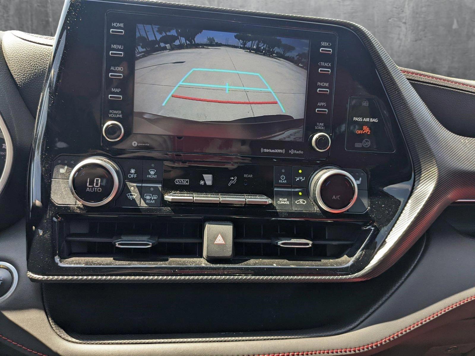 2021 Toyota Highlander Vehicle Photo in Davie, FL 33331