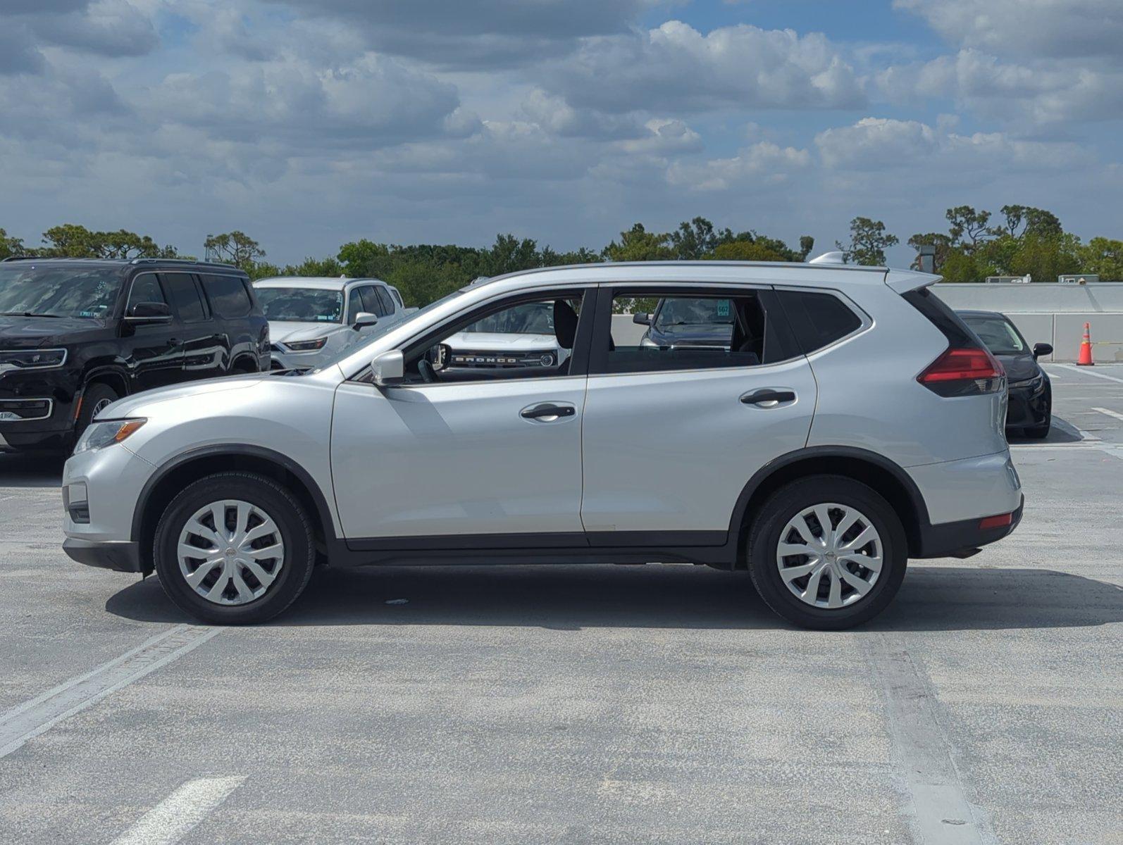 2017 Nissan Rogue Vehicle Photo in Ft. Myers, FL 33907
