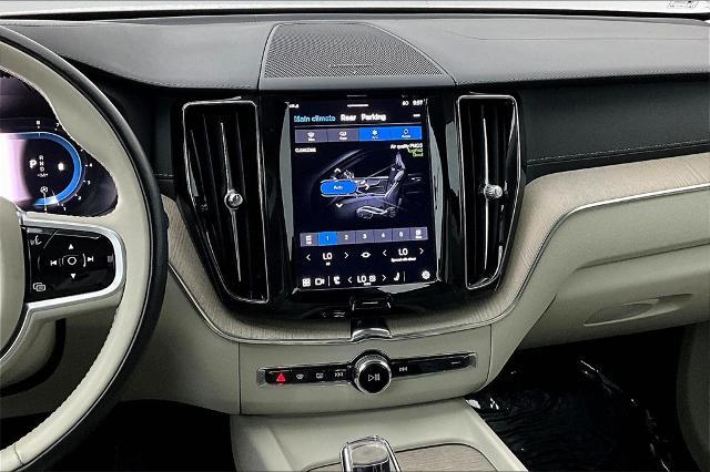 2022 Volvo XC60 Vehicle Photo in Grapevine, TX 76051