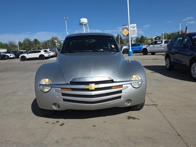 2005 Chevrolet SSR Vehicle Photo in ENGLEWOOD, CO 80113-6708