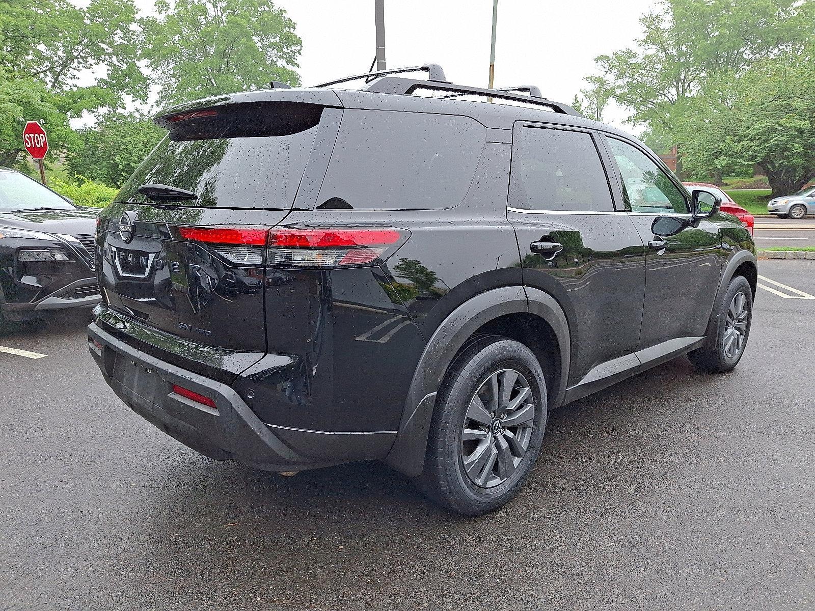 2022 Nissan Pathfinder Vehicle Photo in Jenkintown, PA 19046