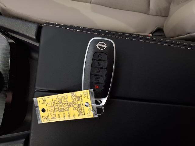 2025 Nissan Rogue Vehicle Photo in Oshkosh, WI 54904