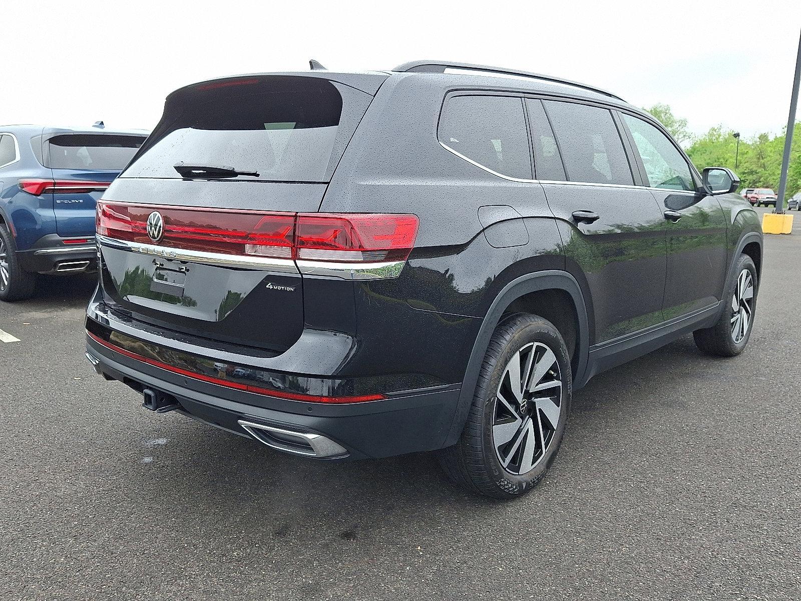 2024 Volkswagen Atlas Vehicle Photo in Trevose, PA 19053
