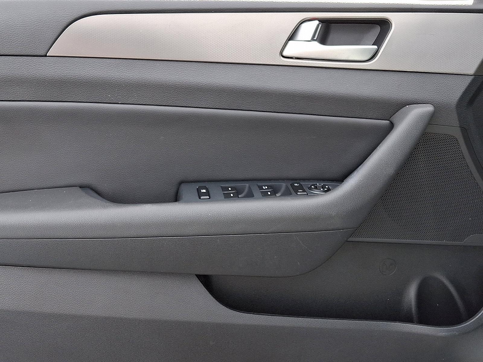 2017 Hyundai SONATA Vehicle Photo in BETHLEHEM, PA 18017