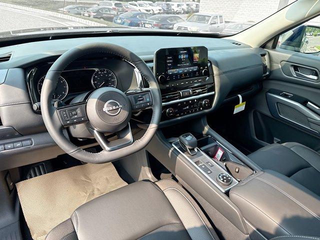 2025 Nissan Pathfinder Vehicle Photo in Flemington, NJ 08822