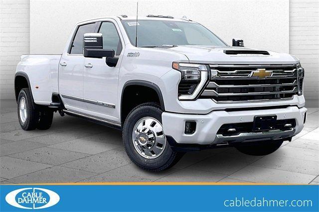 2025 Chevrolet Silverado 3500 HD Vehicle Photo in INDEPENDENCE, MO 64055-1314