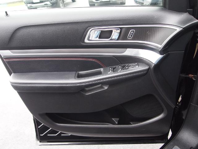2017 Ford Explorer Vehicle Photo in MADISON, IN 47250-1611