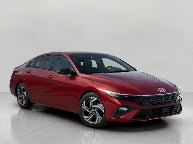 2025 Hyundai ELANTRA Vehicle Photo in Green Bay, WI 54304