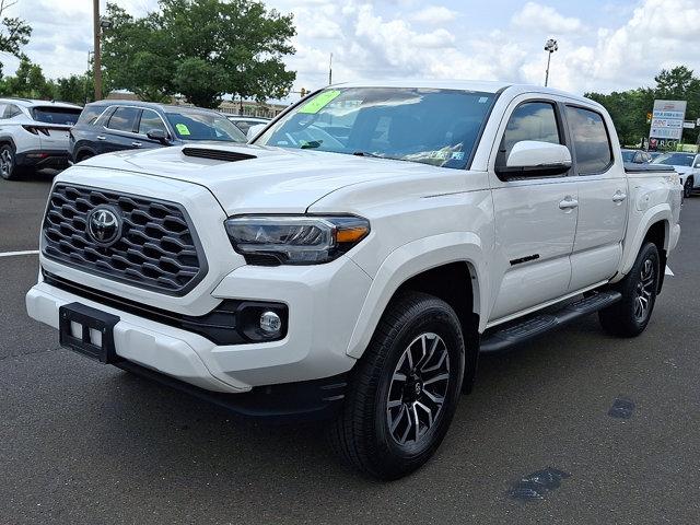 2021 Toyota Tacoma 4WD Vehicle Photo in Philadelphia, PA 19116