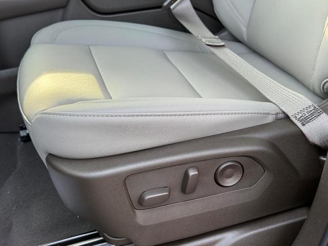 2025 Chevrolet Tahoe Vehicle Photo in COLUMBIA, MO 65203-3903