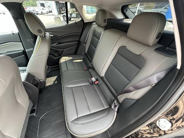 2025 Chevrolet Trax Vehicle Photo in GARDNER, MA 01440-3110