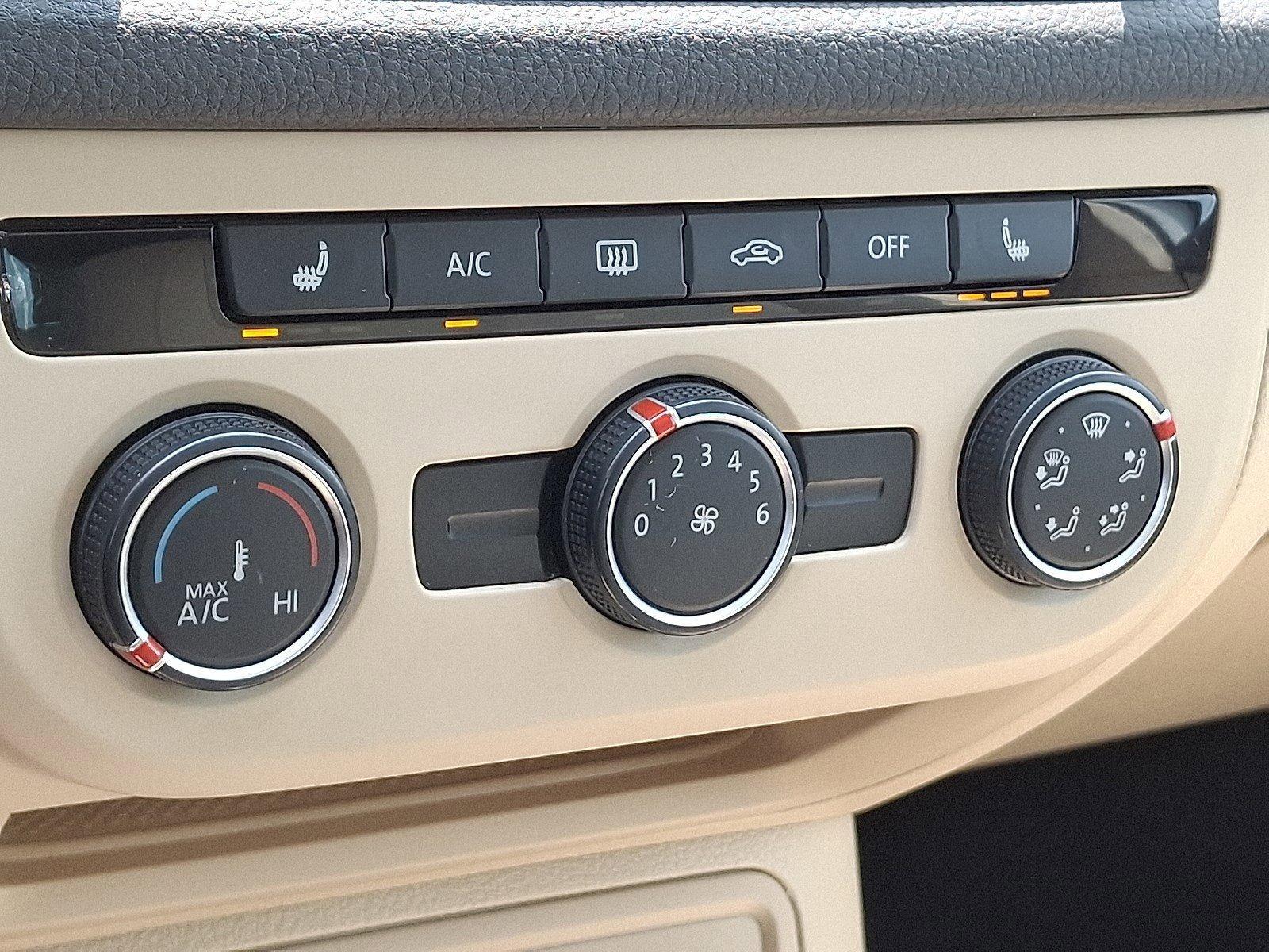 2017 Volkswagen Tiguan Vehicle Photo in Harrisburg, PA 17111